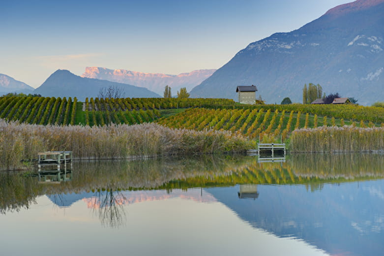 Lac St André et Vignobles du Granier