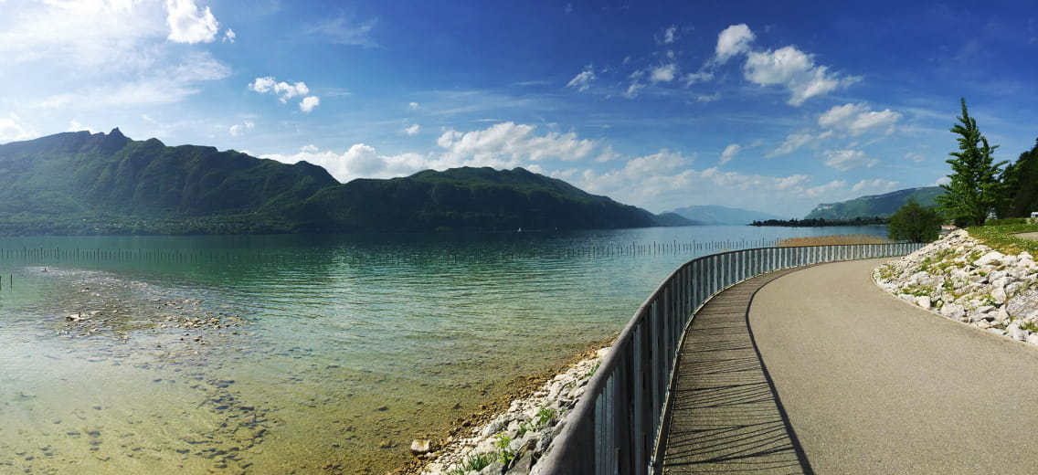 Tour des Bauges à vélo - Etape Aix-les-Bains Riviera des Alpes - D'Aix-les-Bains au Bourget du Lac